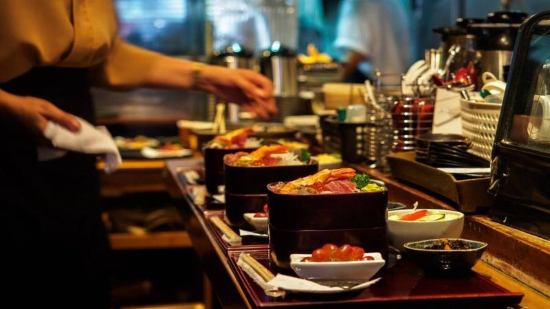 县城开休闲食品加盟店，费用构成解析**